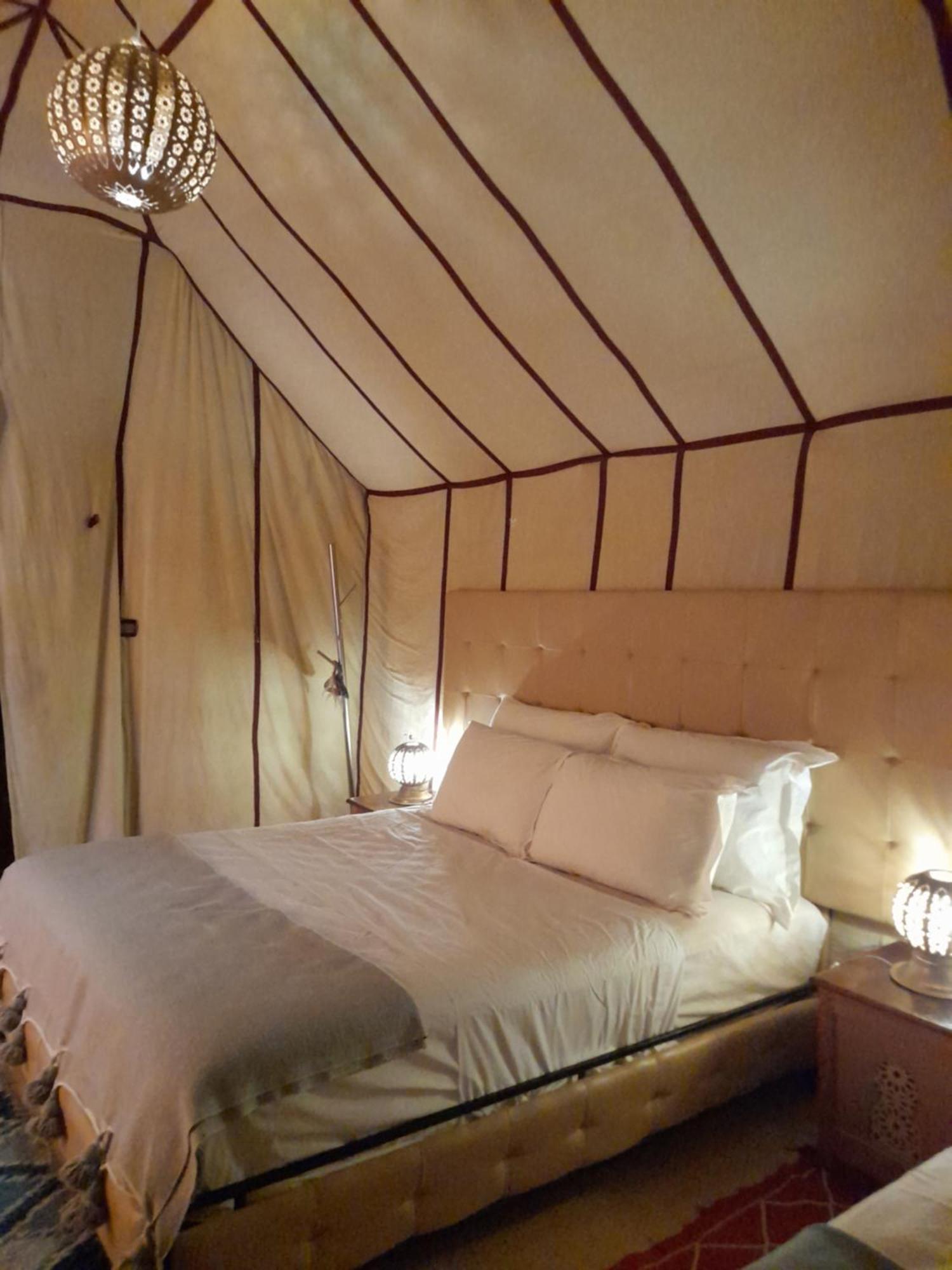 Merzouga Highdune Camp With Heated Tents Eksteriør billede